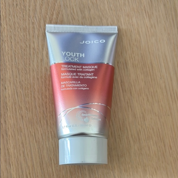 Joico Youth Lock Treatment Masque - Silver and Pink - Picture 1 of 1
